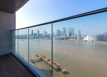2 Bedrooms Flat for sale in Arora Tower, 2 Waterview Drive SE10