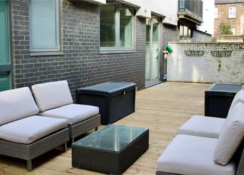 Thumbnail 2 bedroom flat for sale in Hornsey Road, London