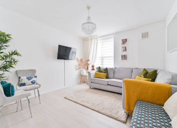Thumbnail Flat to rent in Thames Street, Greenwich, London