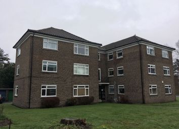 2 Bedrooms Flat to rent in Waldronhyrst, South Croydon CR2