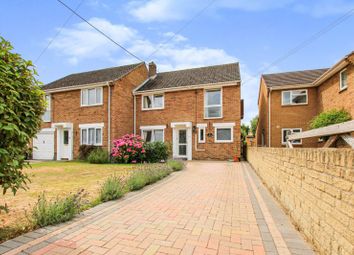 Thumbnail 4 bed end terrace house for sale in The Moors, Kidlington