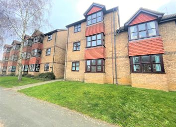 Thumbnail 1 bed flat to rent in Newport Road, Aldershot