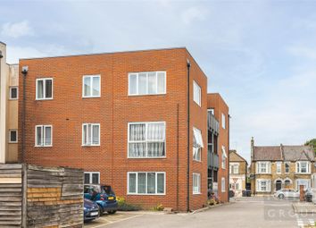 Thumbnail Flat for sale in Archibald Close, Enfield