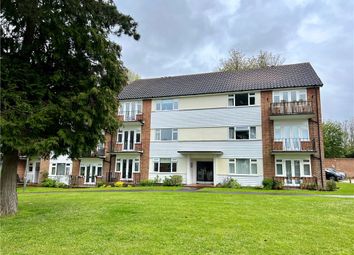 Thumbnail Flat for sale in Lindfield Gardens, Guildford, Surrey