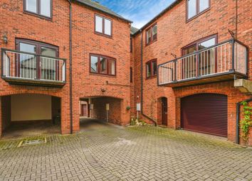 Thumbnail Town house for sale in Monks Walk, Evesham, Worcestershire