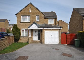 4 Bedrooms Detached house to rent in Stonehouse Drive, Queensbury, Bradford BD13