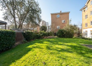 Thumbnail 1 bedroom flat to rent in Windlesham Grove, Southfields, London