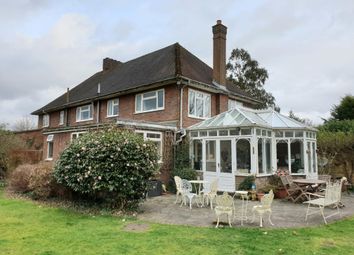 4 Bedroom Semi-detached house for rent