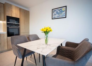 Thumbnail 2 bed flat to rent in Sidney Street, London