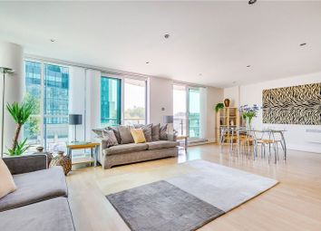 2 Bedrooms Flat for sale in Bridge House, St George Wharf, Vauxhall SW8