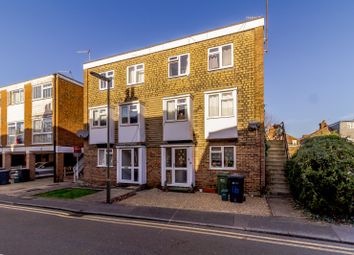 2 Bedroom Maisonette for sale