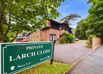 Thumbnail Flat for sale in Larch Close, Chichester