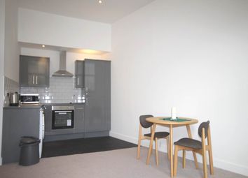 Thumbnail Flat to rent in Vicar Lane, Bradford