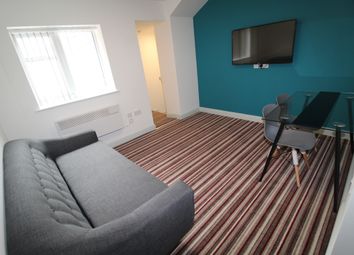 2 Bedrooms Flat to rent in Fylde Road, Preston PR1