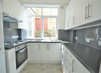 2 Bedrooms Flat to rent in Flower Lane, Mill Hill NW7
