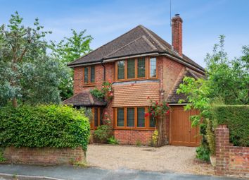 Thumbnail 3 bedroom detached house for sale in Deancroft Road, Chalfont St. Peter, Gerrards Cross