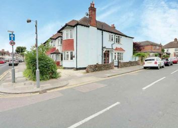 Property Details For 101 Crowborough Road Southend On Sea Ss2 6lw