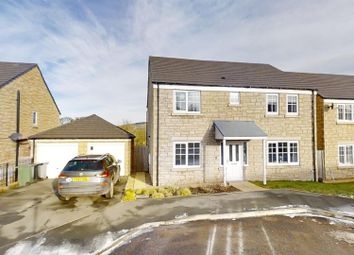 Thumbnail Detached house for sale in Hawthorn Close, Disley, Stockport