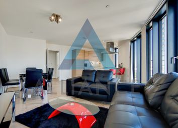 Thumbnail Flat to rent in Unex Tower, 7 Station Street, London
