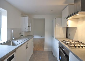 2 Bedrooms Terraced house for sale in Tavistock Road, Stratford E15