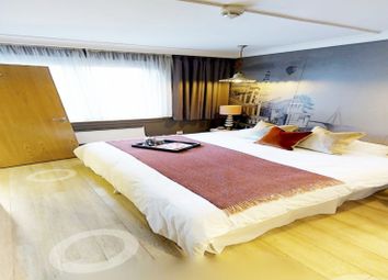 Luxurious Deluxe Ensuites/Bedsits