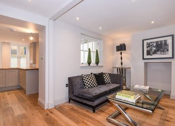 Thumbnail 1 bedroom flat for sale in Cunningham Place, London