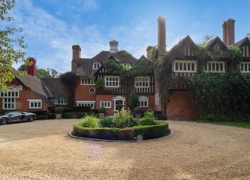 Thumbnail Country house for sale in Seven Hills Road, Walton-On-Thames