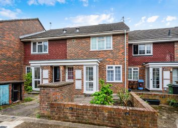 Thumbnail Flat for sale in Stevens Close, Epsom