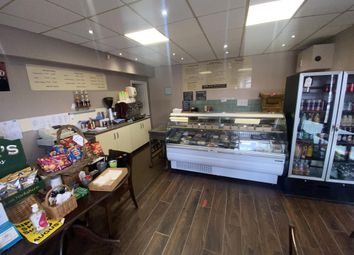 Thumbnail Restaurant/cafe for sale in Cafe &amp; Sandwich Bars HG1, North Yorkshire