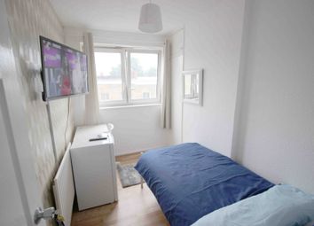 Thumbnail Room to rent in Brabner House, Wellington Row, London