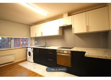 Thumbnail 2 bed flat to rent in Holloway Road, London