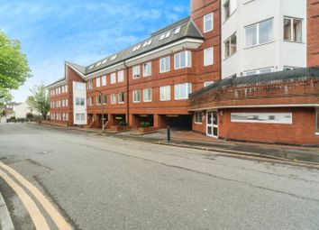 Thumbnail 1 bedroom flat for sale in Sutton Court Road, Sutton