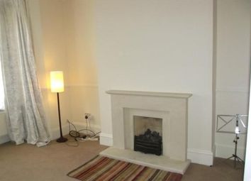 3 Bedrooms  to rent in East Road, London E15