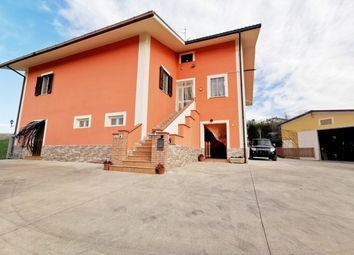 Thumbnail 3 bed detached house for sale in Penne, Pescara, Abruzzo