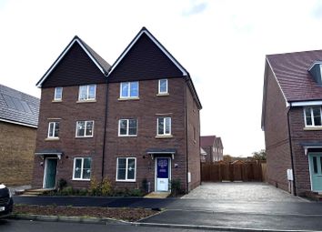 Thumbnail 4 bed terraced house for sale in Infirmary Court, Reading