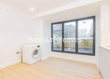 Thumbnail 2 bed flat to rent in Disraeli Road, Hammersmith