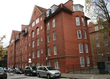 Thumbnail Room to rent in ( 3 ) 9 Benson House, Old Nichol Street, Shoreditch