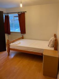 Thumbnail Room to rent in Three Colt Street, London