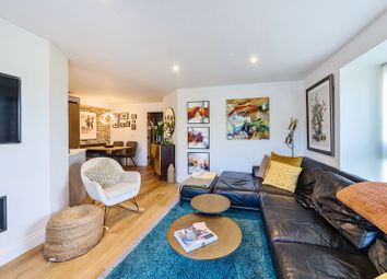 Thumbnail Flat for sale in Coopers Green Lane, Hatfield
