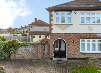 Romford - Semi-detached house to rent          ...