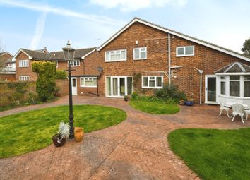 Thumbnail Detached house for sale in Butlers Close, Chelmsford, Essex