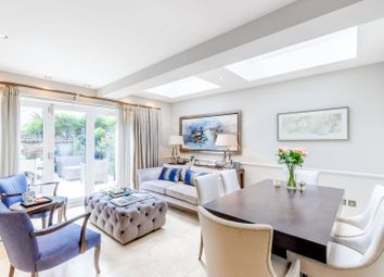 Thumbnail 2 bedroom flat for sale in Tournay Road, Fulham Broadway, London