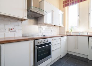 Thumbnail 2 bed flat for sale in Ashburn Gate, Gourock