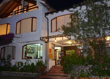 Thumbnail Hotel/guest house for sale in Banos, Ecuador