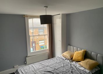 Thumbnail Room to rent in Burgos Grove, Greenwich, London