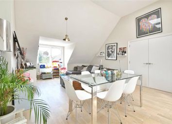 3 Bedrooms Flat for sale in Dartmouth Road, Mapesbury Conservation NW2