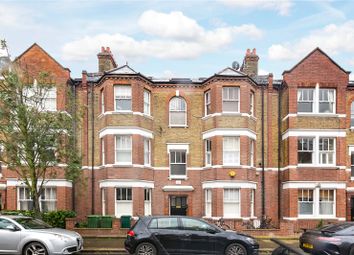 2 Bedrooms Flat for sale in Vera Road, Fulham, London SW6