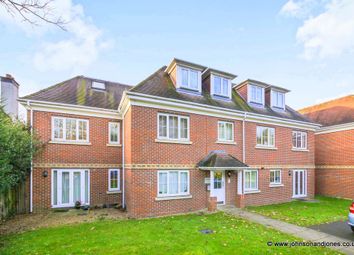 Thumbnail 2 bed flat to rent in Woburn Hill, Addlestone