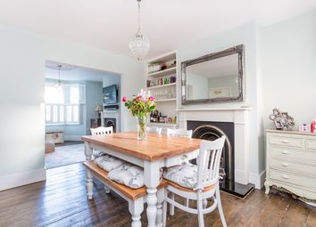 3 Bedroom Semi-detached house for rent