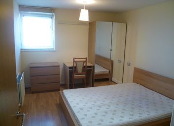 Thumbnail Room to rent in Erebus Drive, London